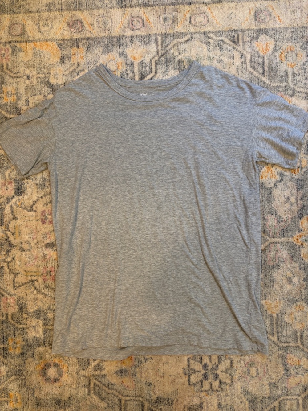 aerie Light Gray Short Sleeve Crewneck Tee